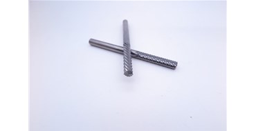 川業(yè)，硬質(zhì)合金刀具加工-合金銑刀定制工廠